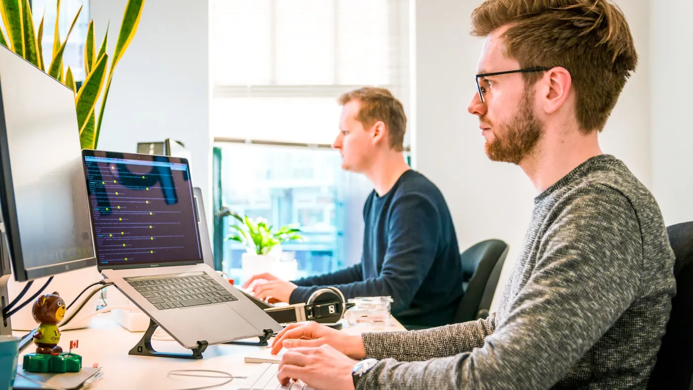 Performance dashboard used to evaluate agency website traffic and lead quality